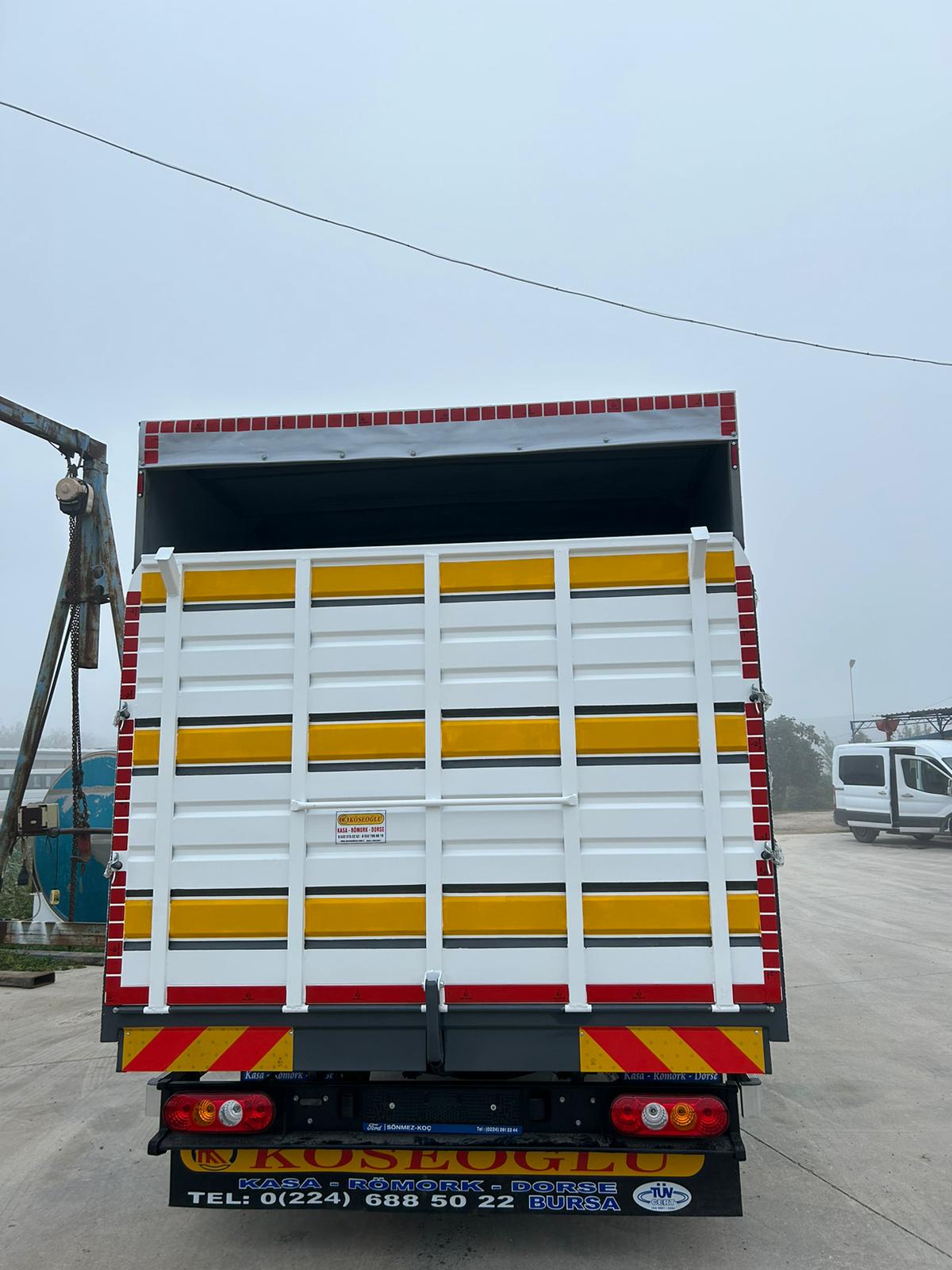 Hayvan Taşıma Kasaları